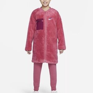 Nike Girls WinterizeFleece Fuzzy Jacket Pink Size Large  DJ5833-622 $75